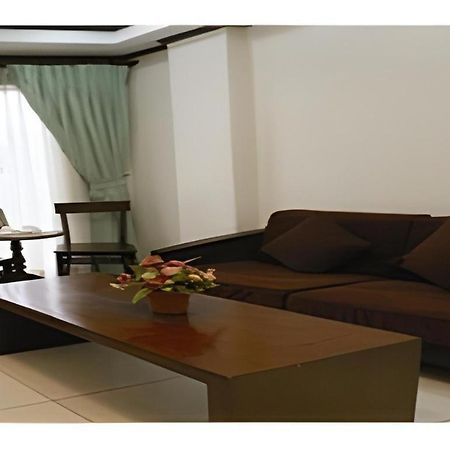 Soledad Suites Panglao-stad Buitenkant foto