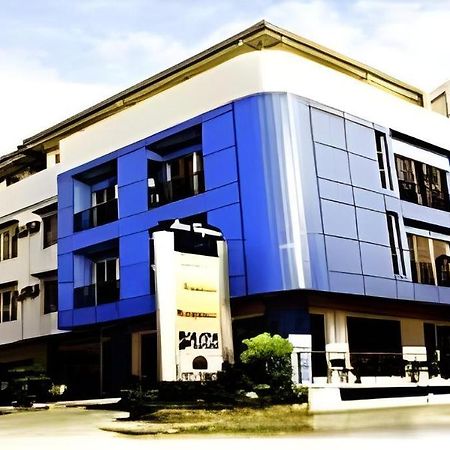 Soledad Suites Panglao-stad Buitenkant foto