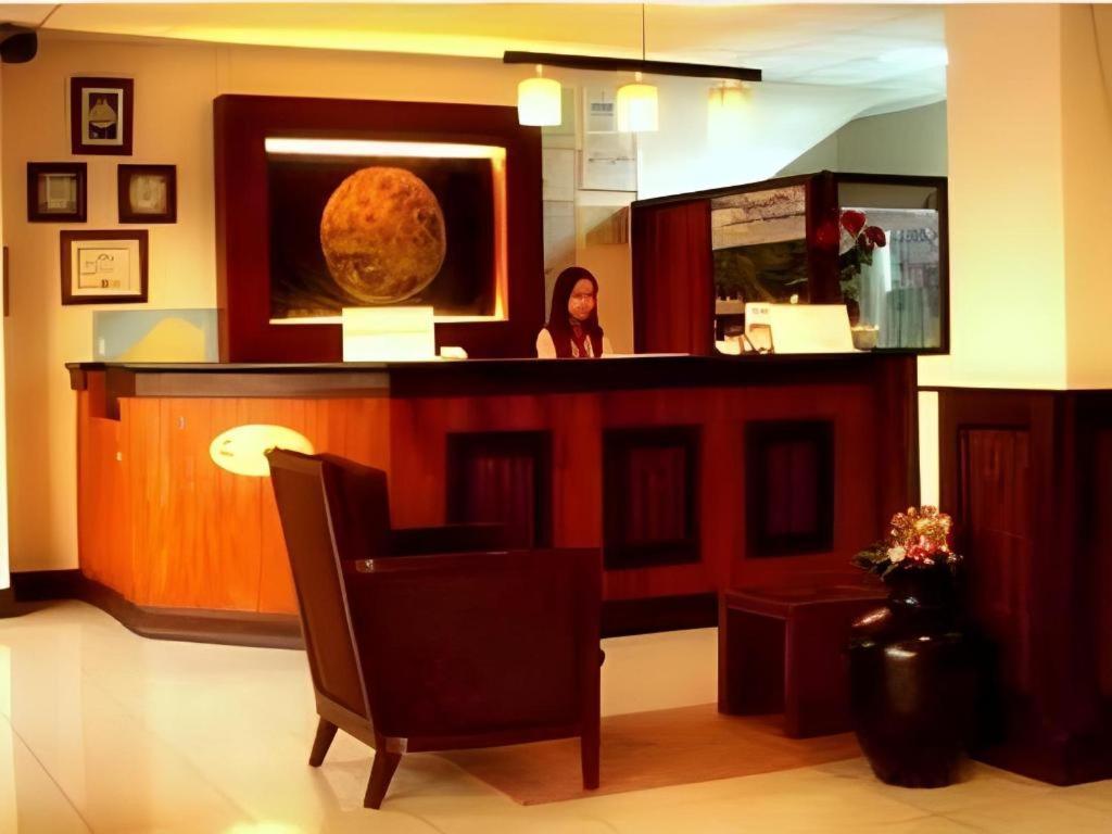 Soledad Suites Panglao-stad Buitenkant foto