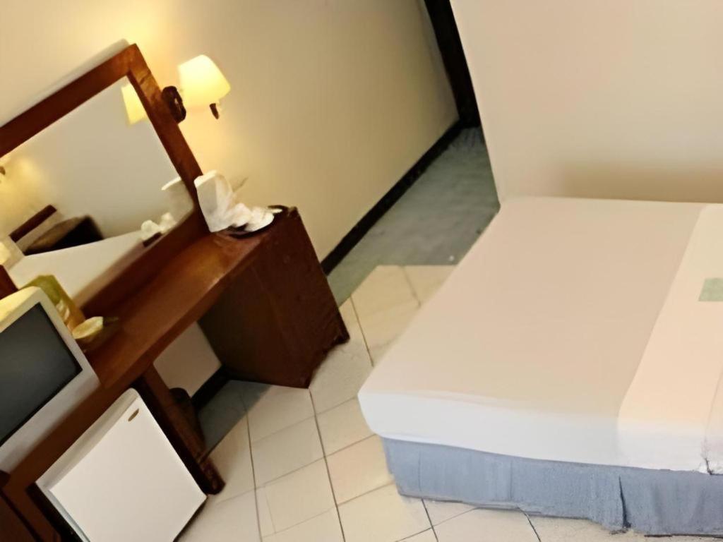 Soledad Suites Panglao-stad Buitenkant foto
